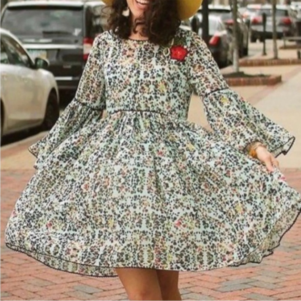 Anthropologie Bhanuni Green Bell Sleeve Sundress With Slip - Picture 8 of 8